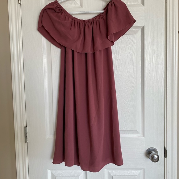 Aritzia Dresses & Skirts - Wilfred Dress